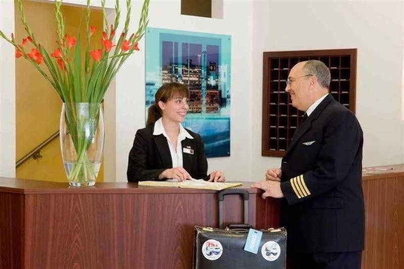 Mercure Airport 3*