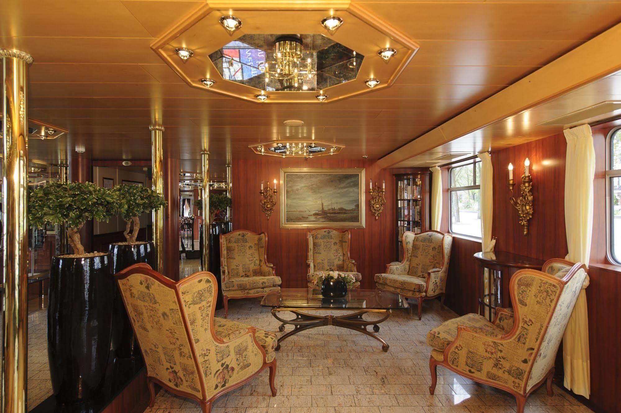 Knm Ms Switzerland Ii - Hotel 3*
