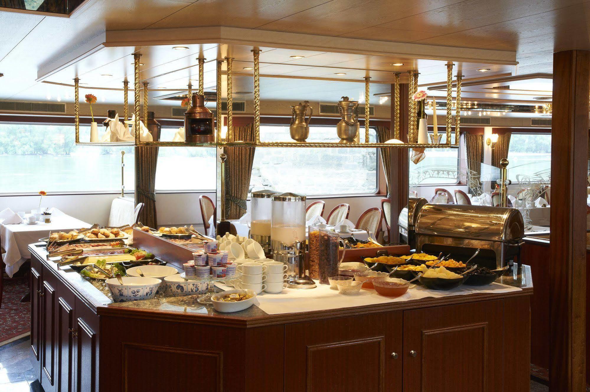 Knm Ms Switzerland Ii - Hotel 3*