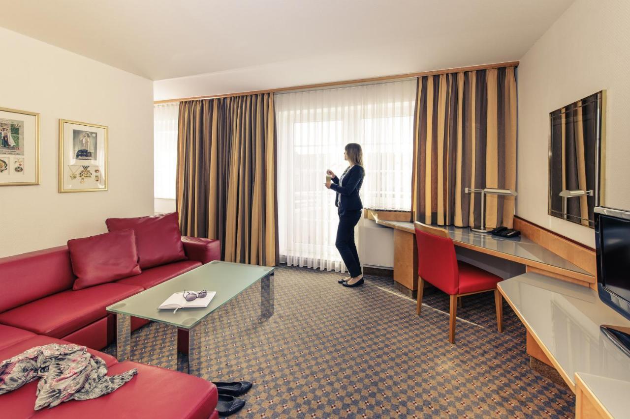 Mercure Friesenstrasse Hotel 4*