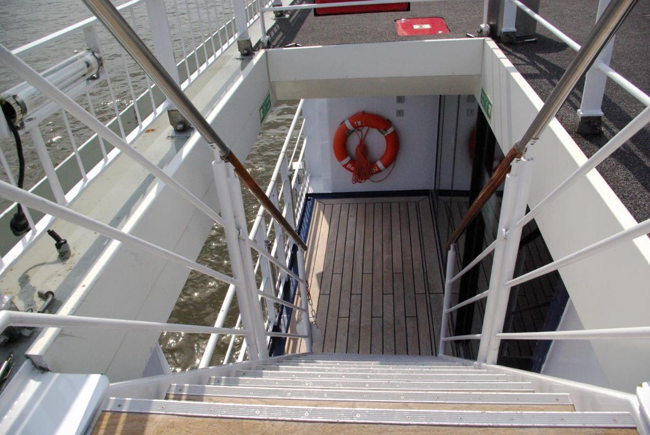 Botel Fairtours Hotelschiff Travel Marvel Jewel***** Colónia
