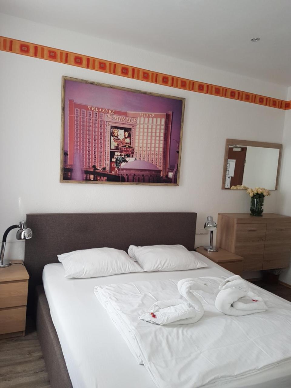 Hotel Storch 2*