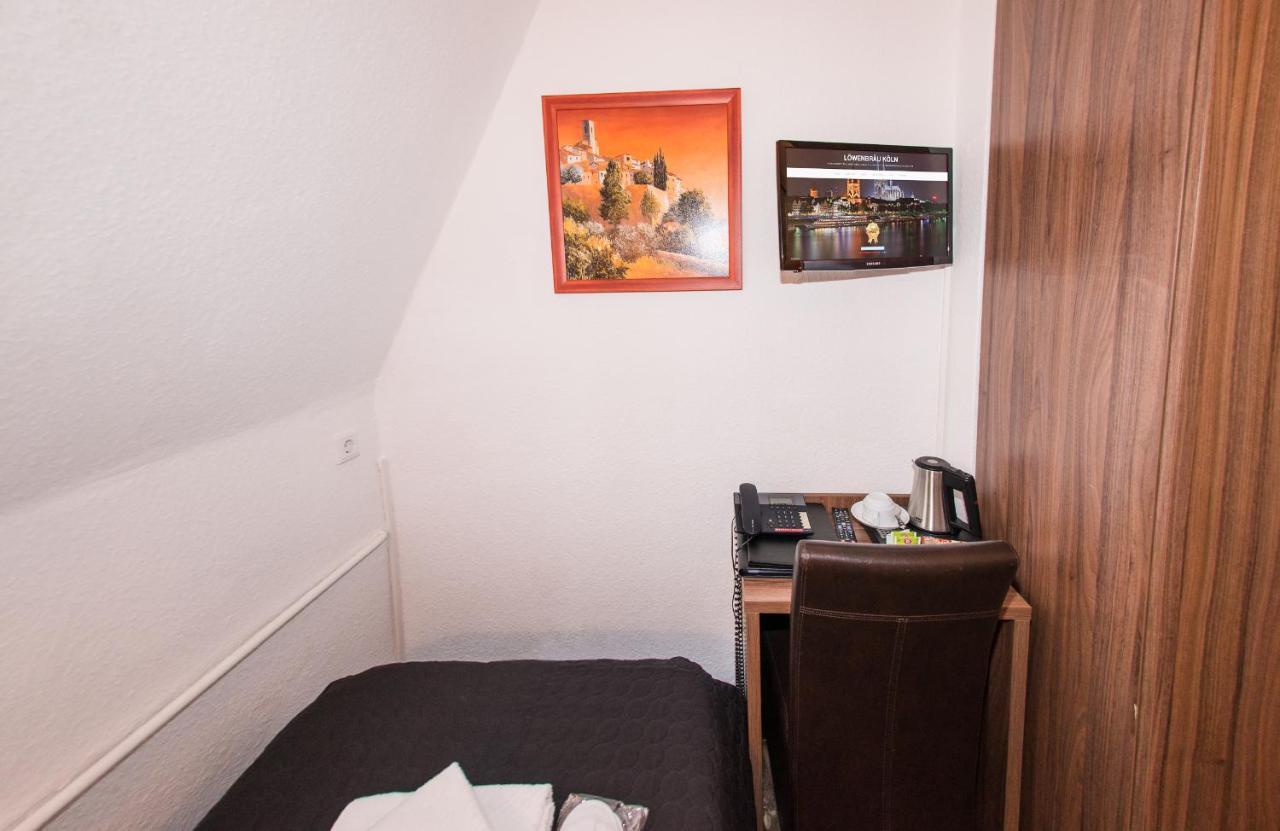 Und Restaurant Loewenbraeu Hotel
