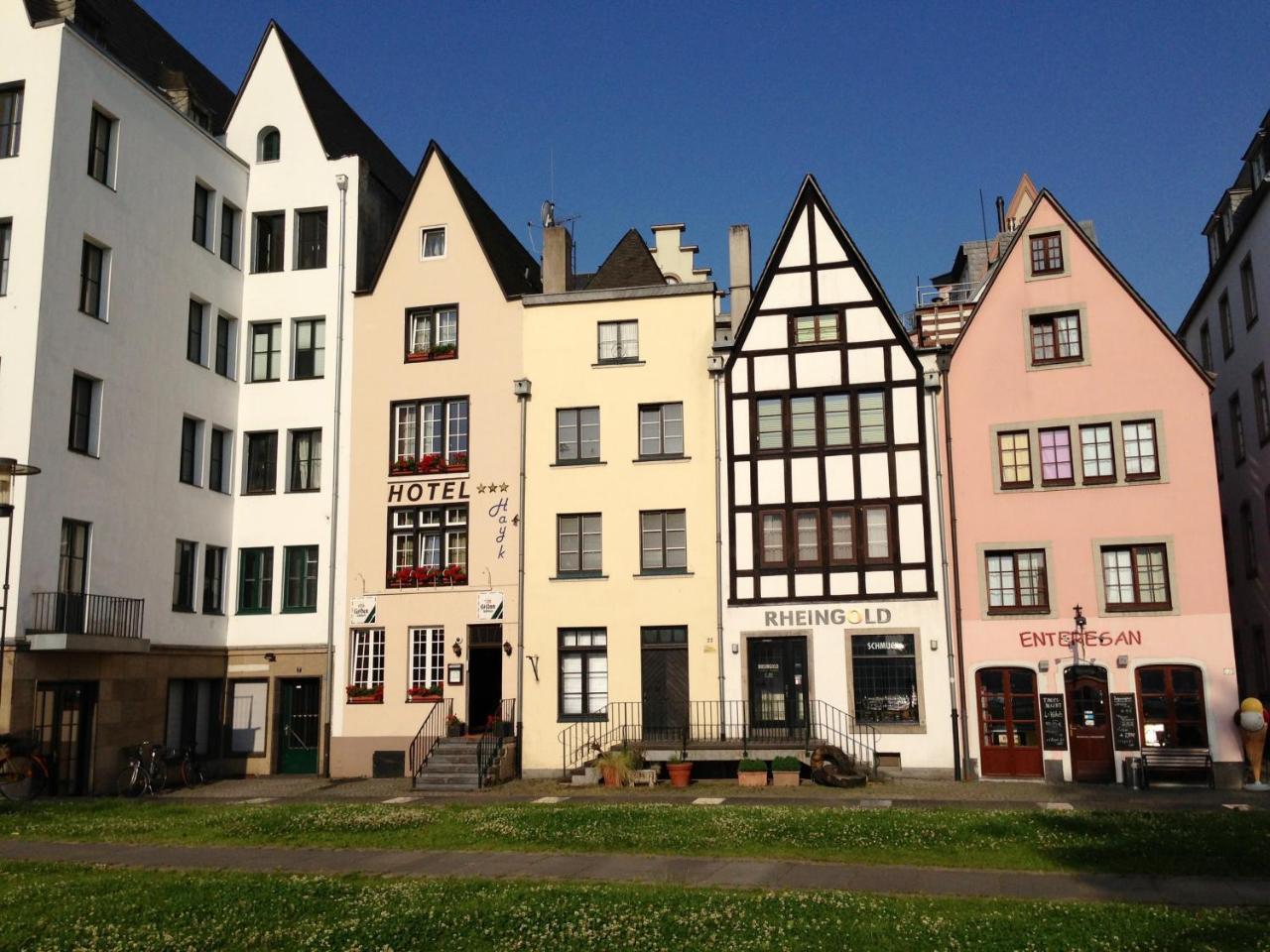 Altstadthotel Hayk Am Rhein Hotel 3*