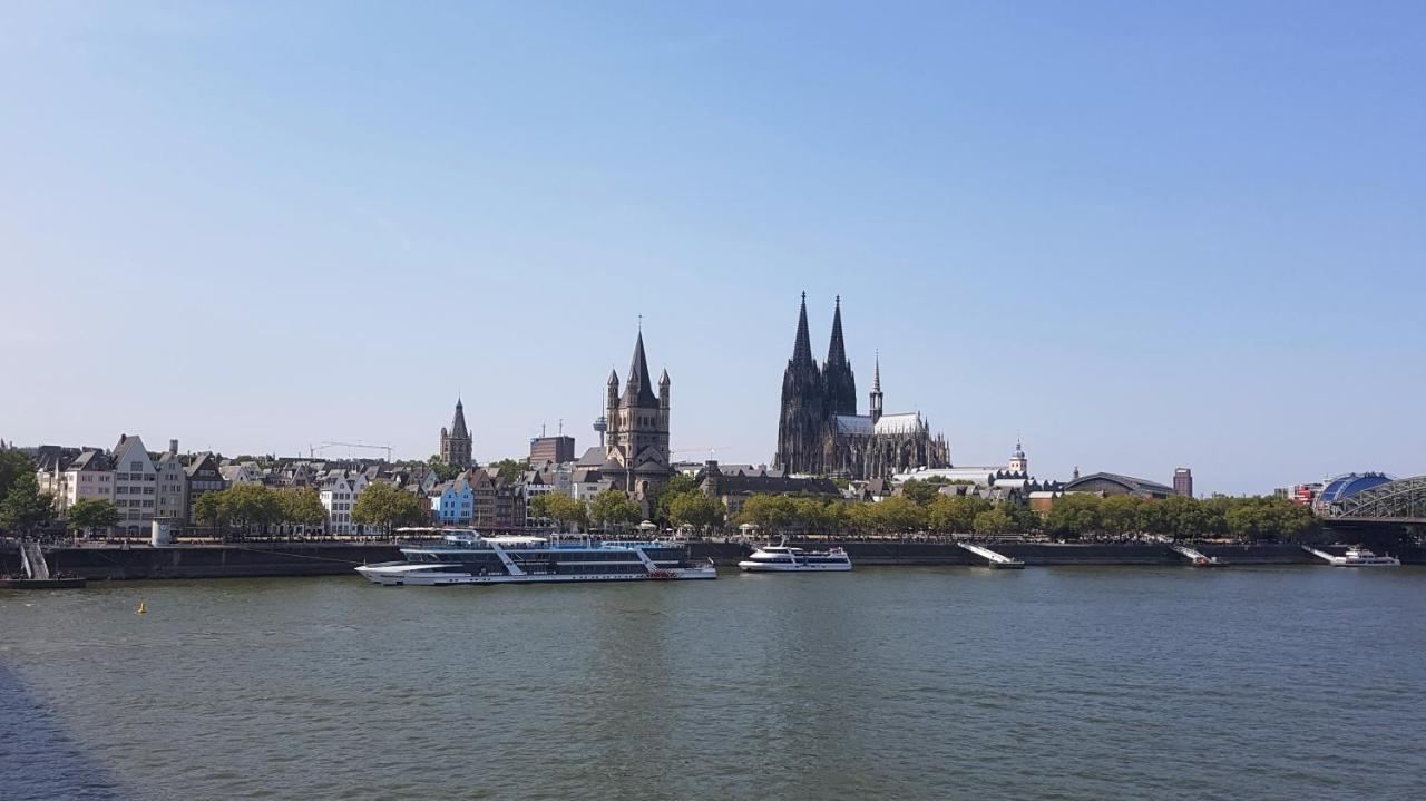 Hotel Altstadthotel Hayk Am Rhein 3*