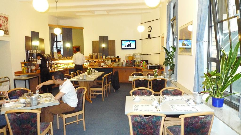 Hotel Opera Cologne