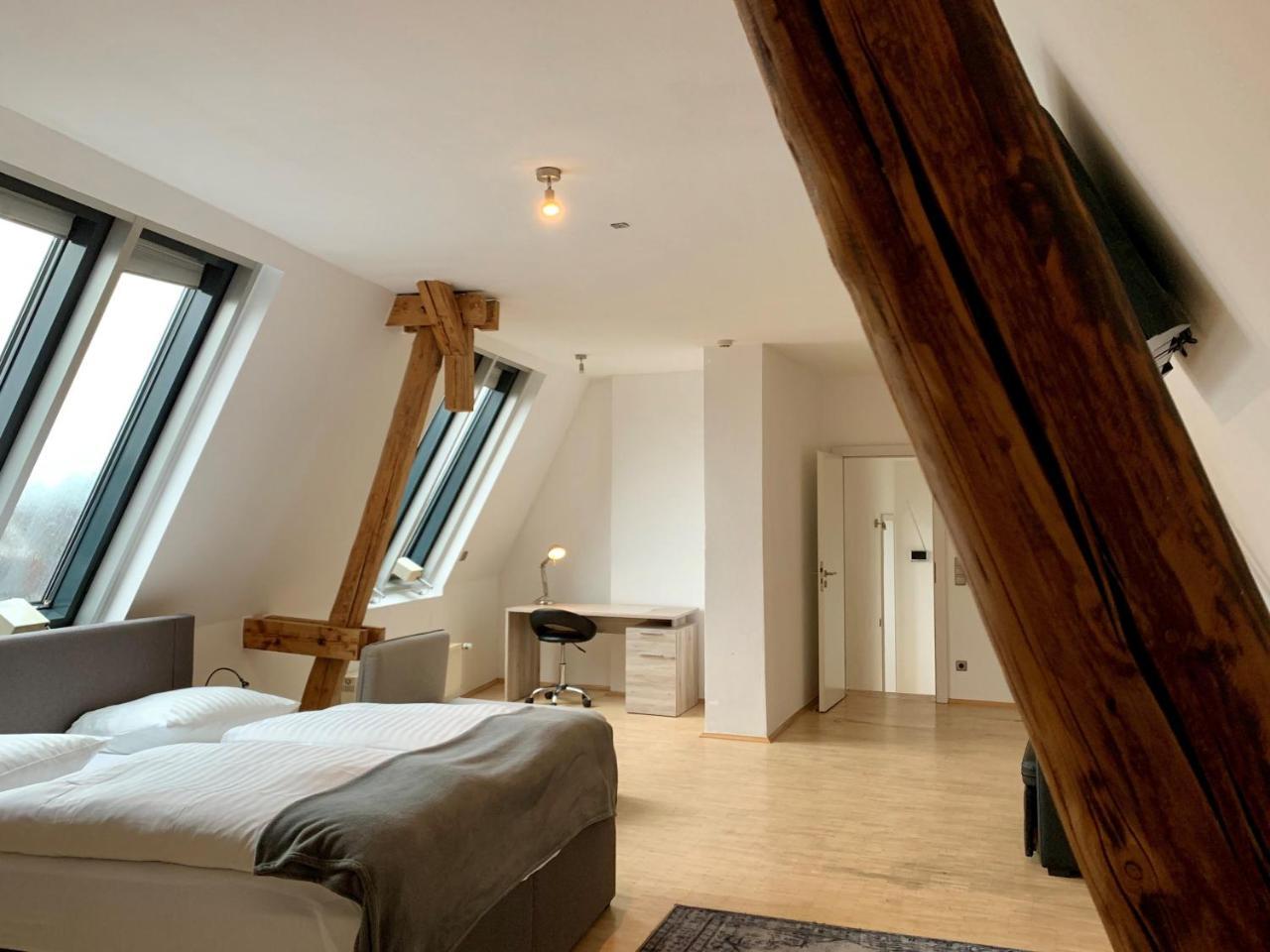 Altstadthotel Hayk Am Rhein 3* Köln