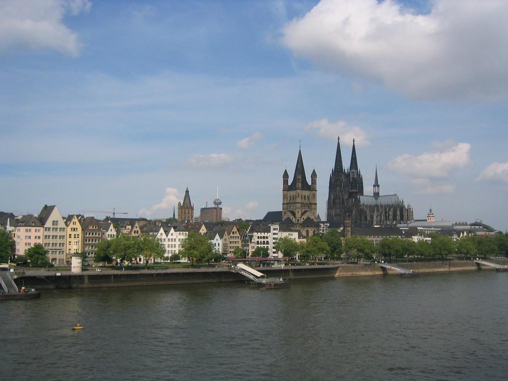 Opera Cologne