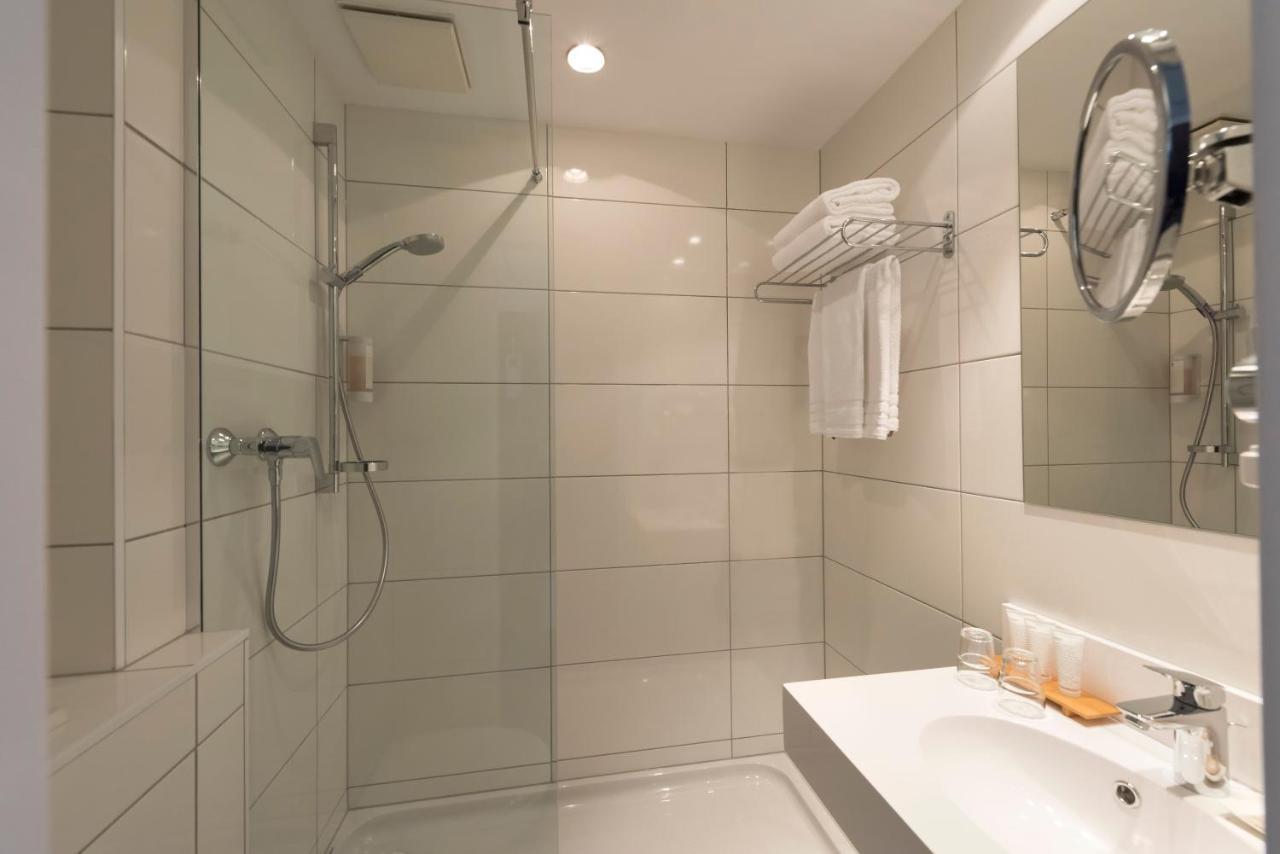 Wyndham Hotel 4*