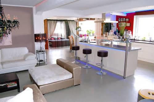 Helioslounge