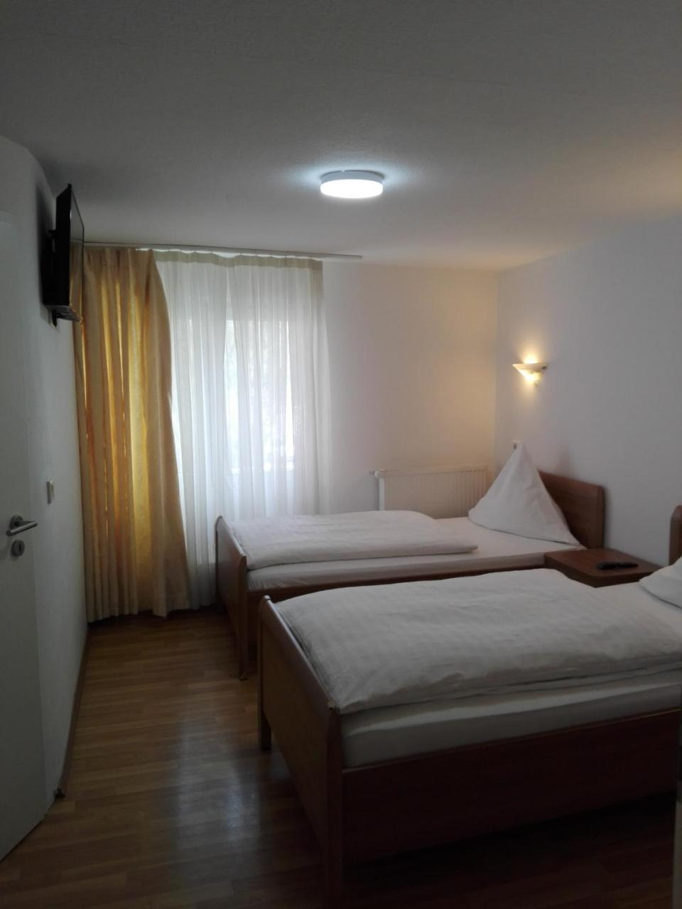 Restaurant 1000 Hotel