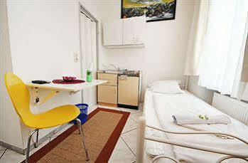 Hotel City Storch Steinfelder Gasse *