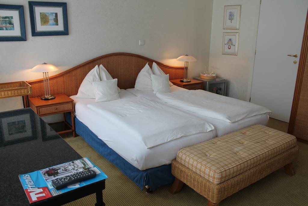 Hotel Altera Pars 3*