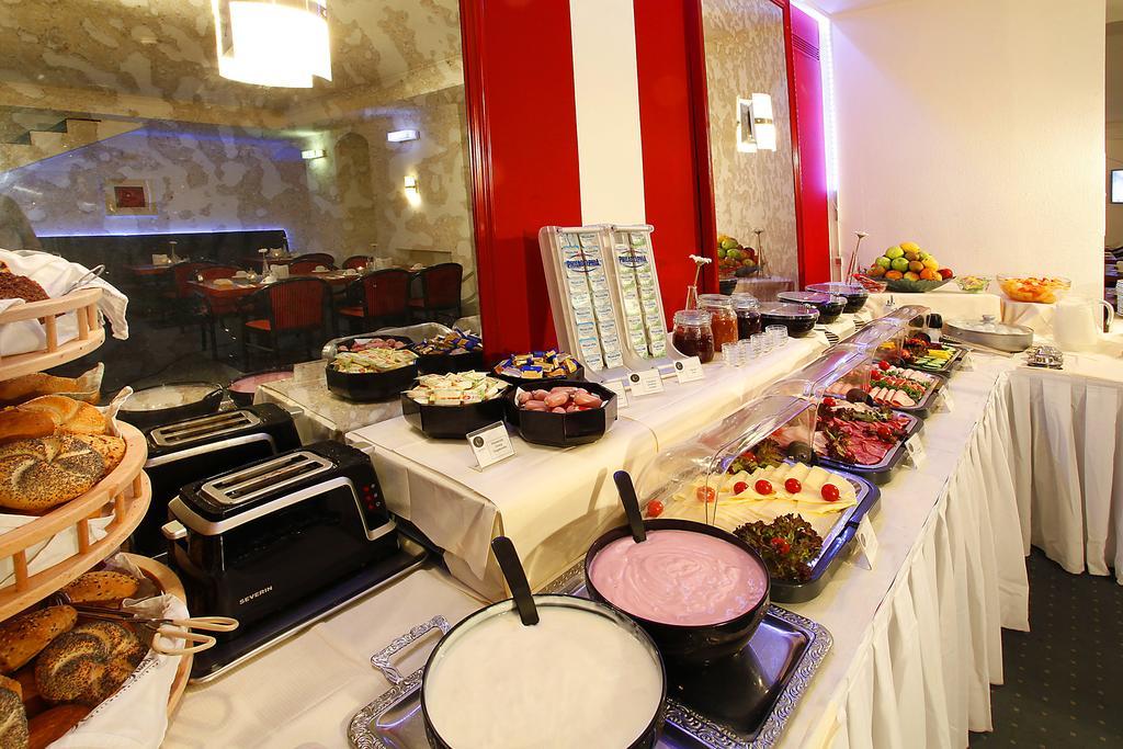 Hotel Centro Royal 3*