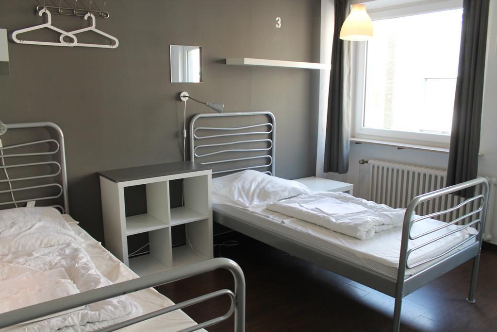 Station - For Backpackers *