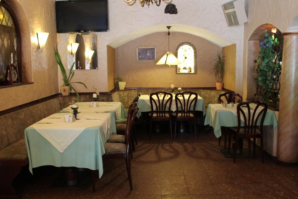 Kunibert Der Fiese Hotel Cologne