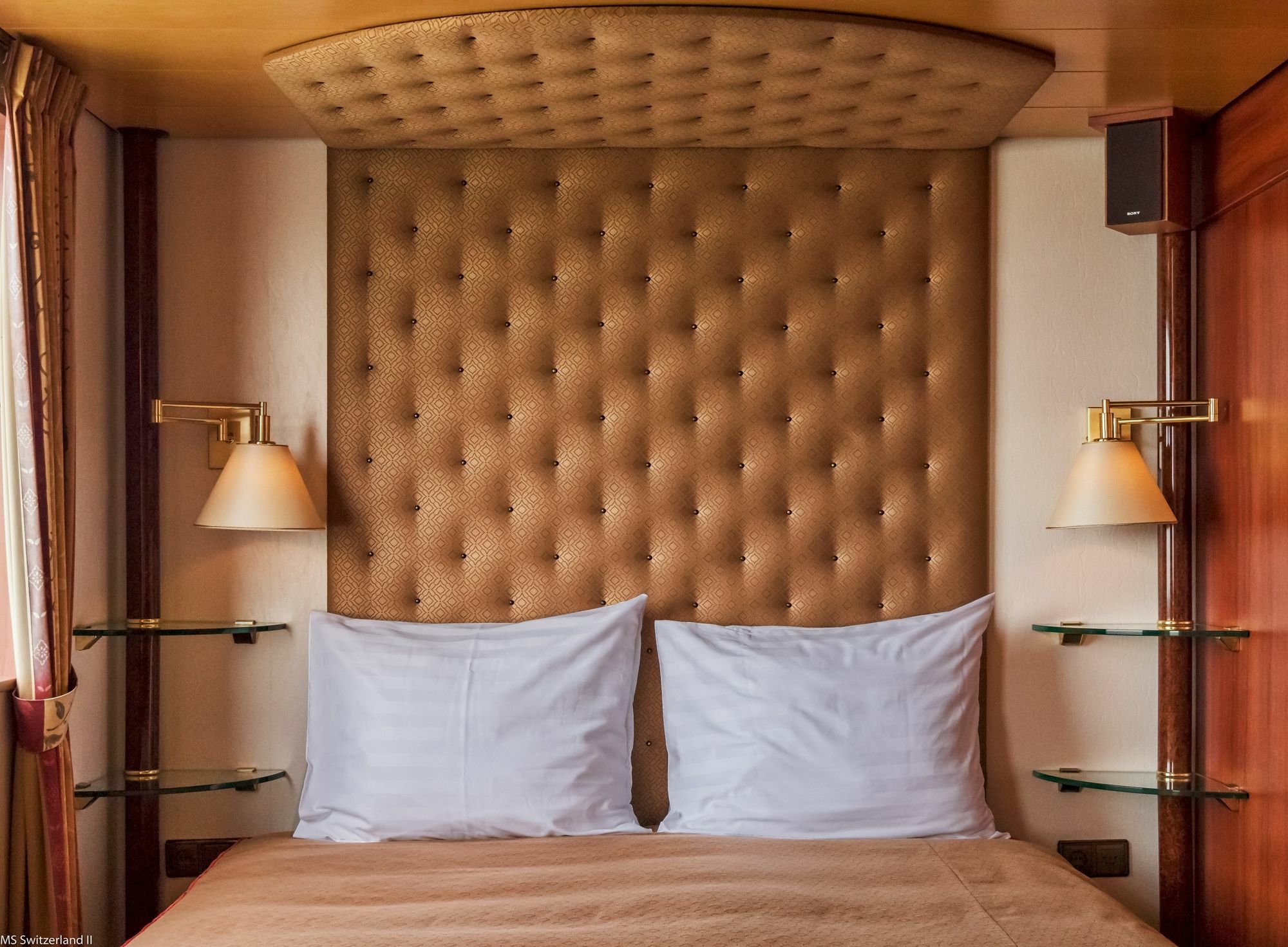 Hotel Knm Ms Switzerland Ii - Cologne