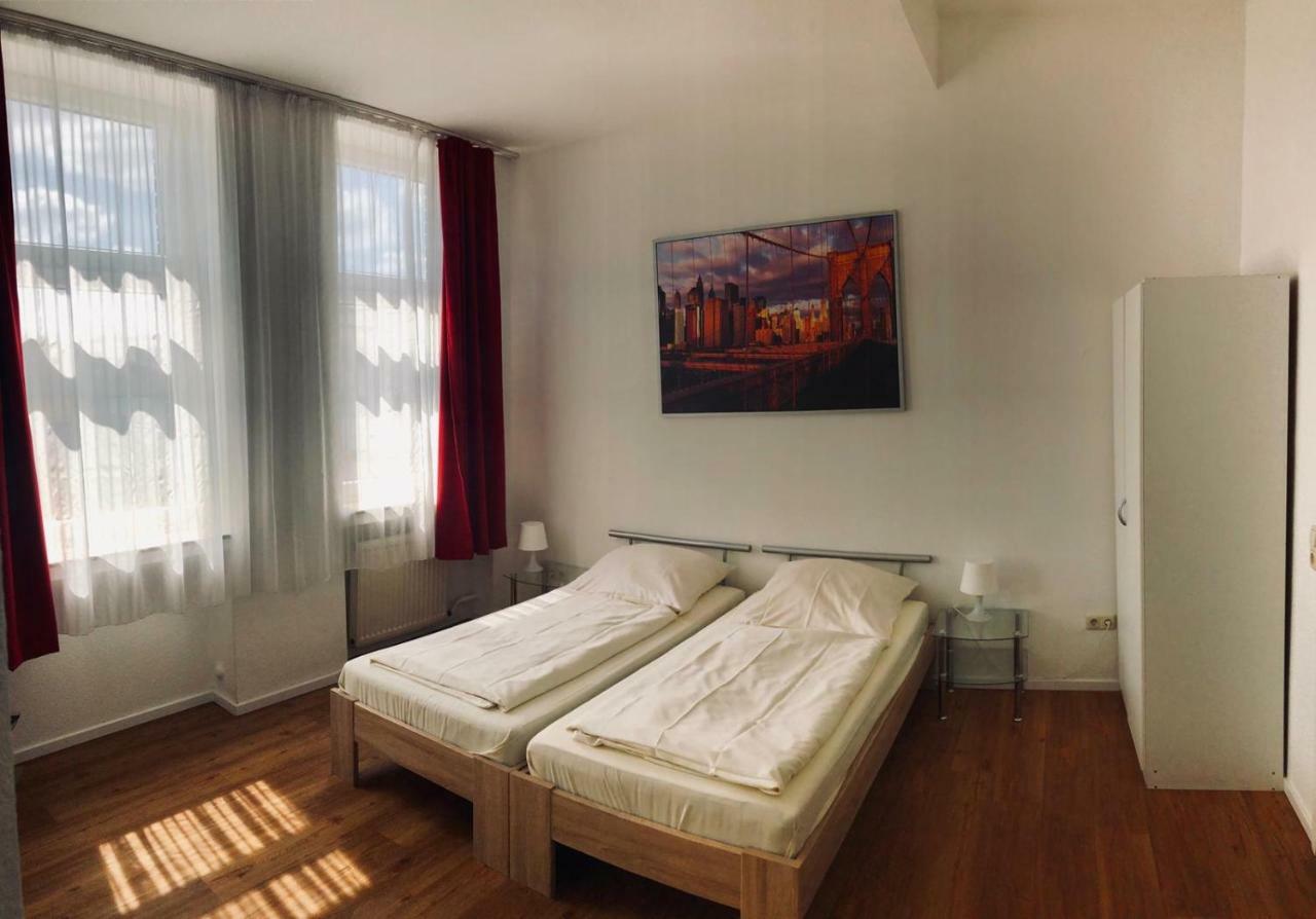 Westend 3* Kolonia
