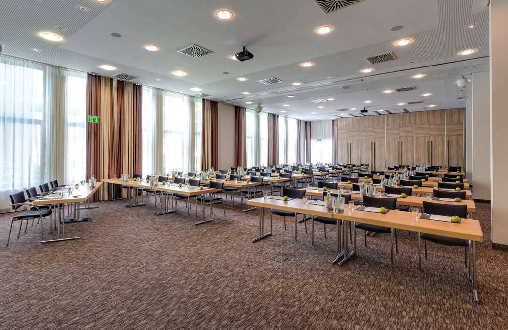Hotel Park By Radisson West 4*