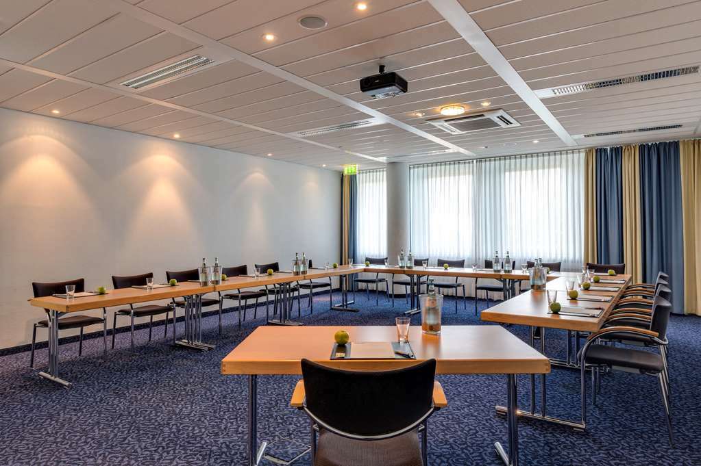 Western 4* Keulen