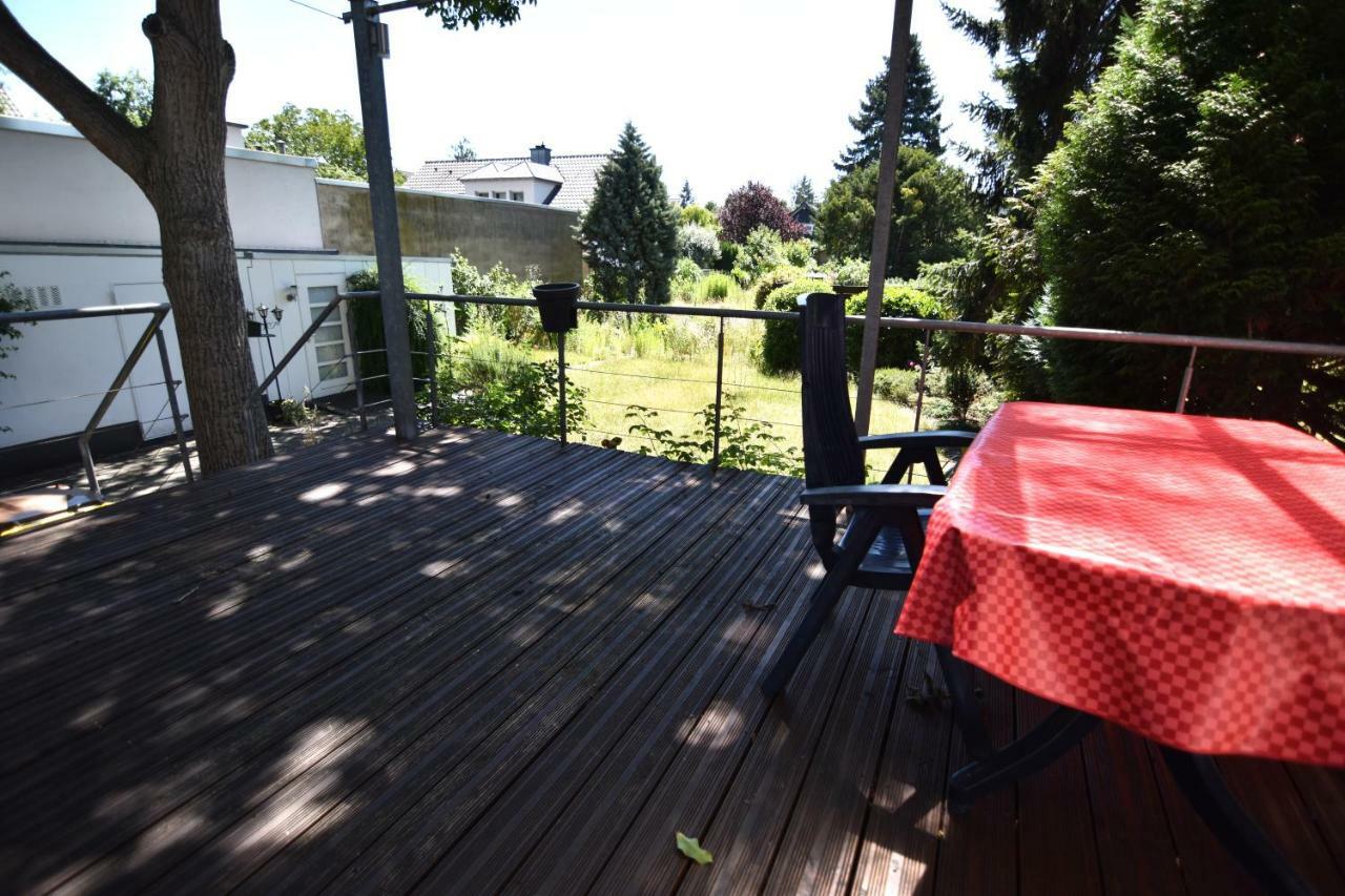 Holiday home Zeitwohnen Im Schonem Haus Mit Grosser Terrasse In Koln-rath
