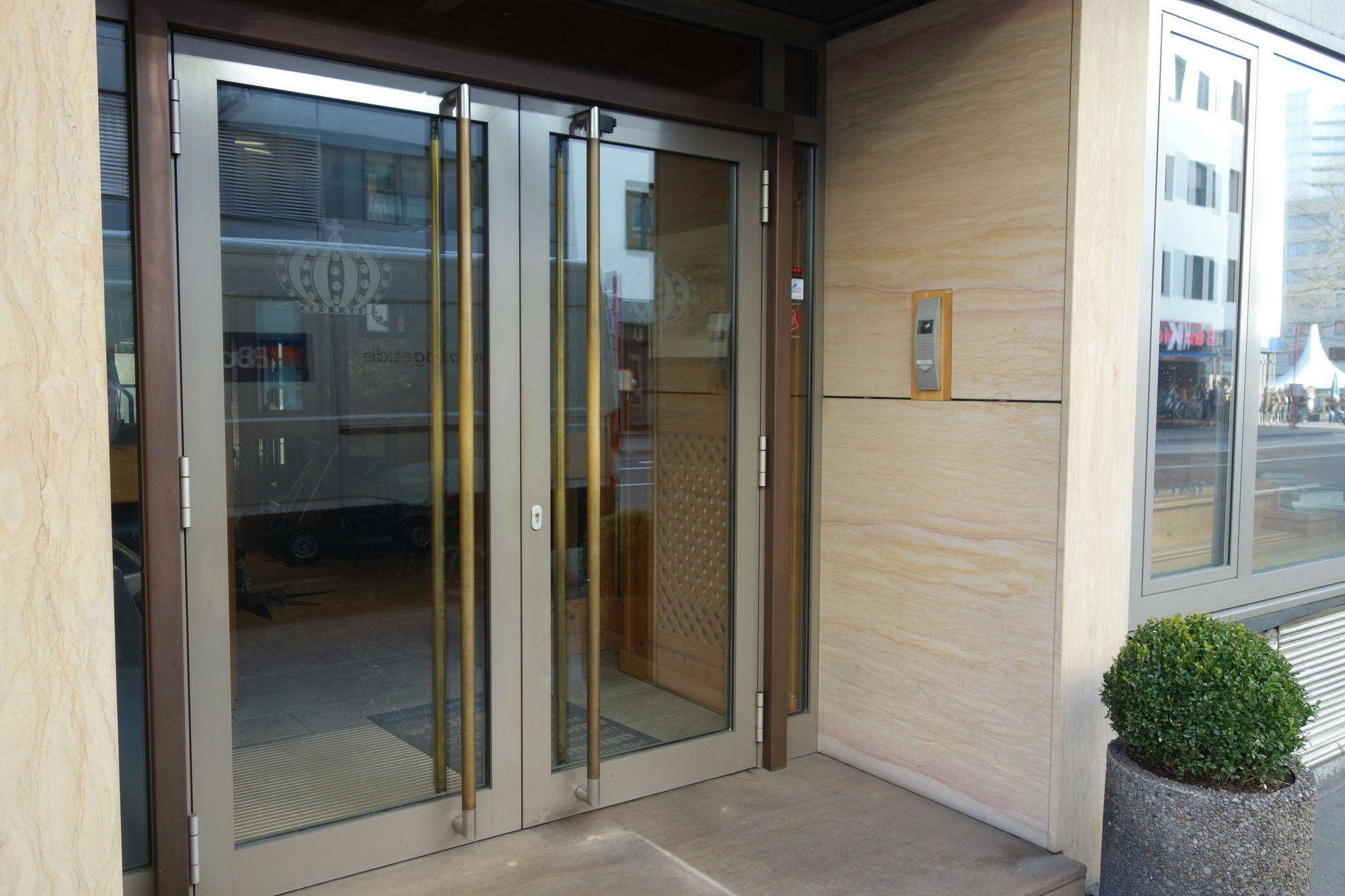 Kaiser Am Wiener Platz Hotel 3*