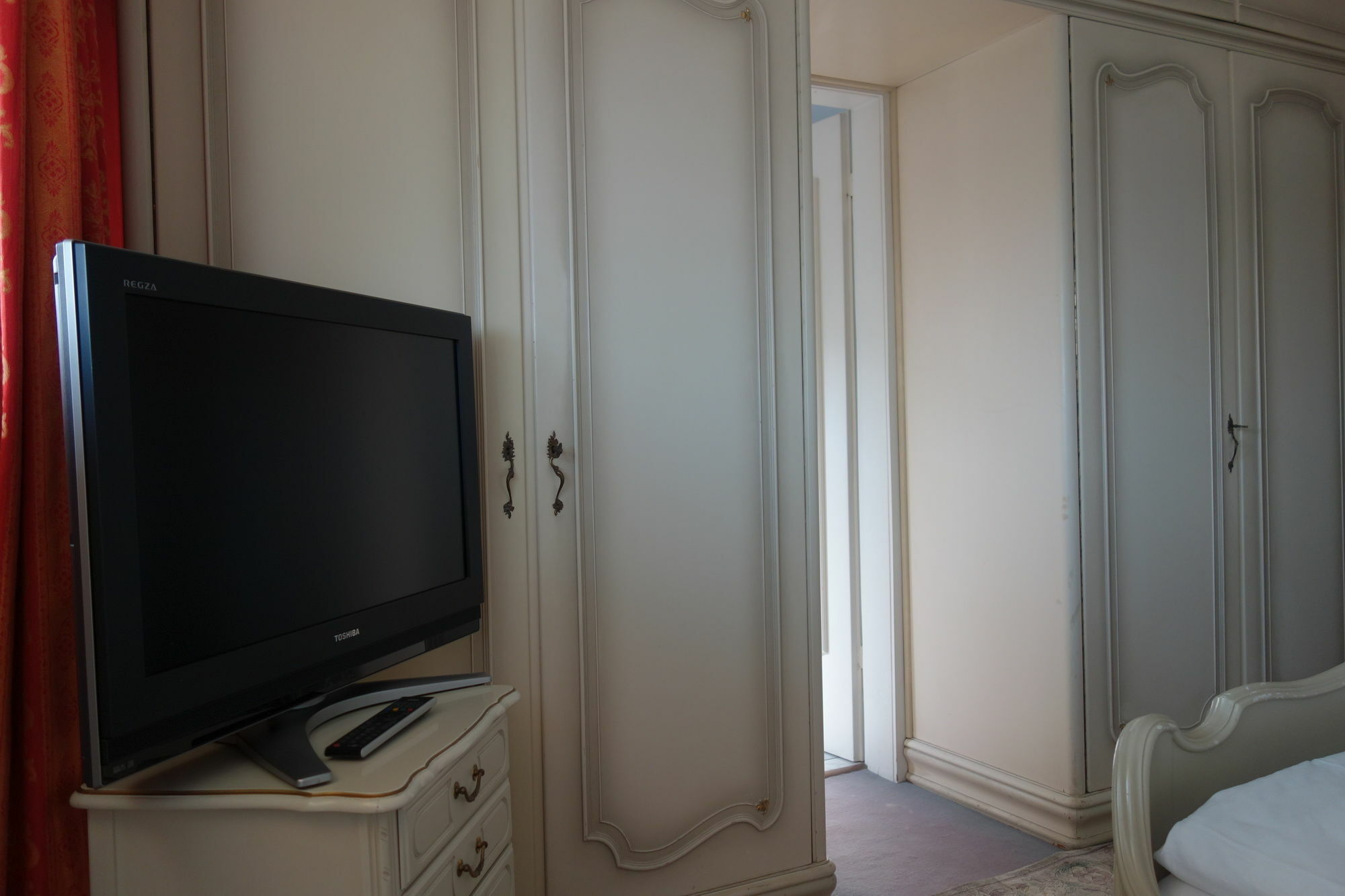 Hotel Kaiser Am Wiener Platz 3*