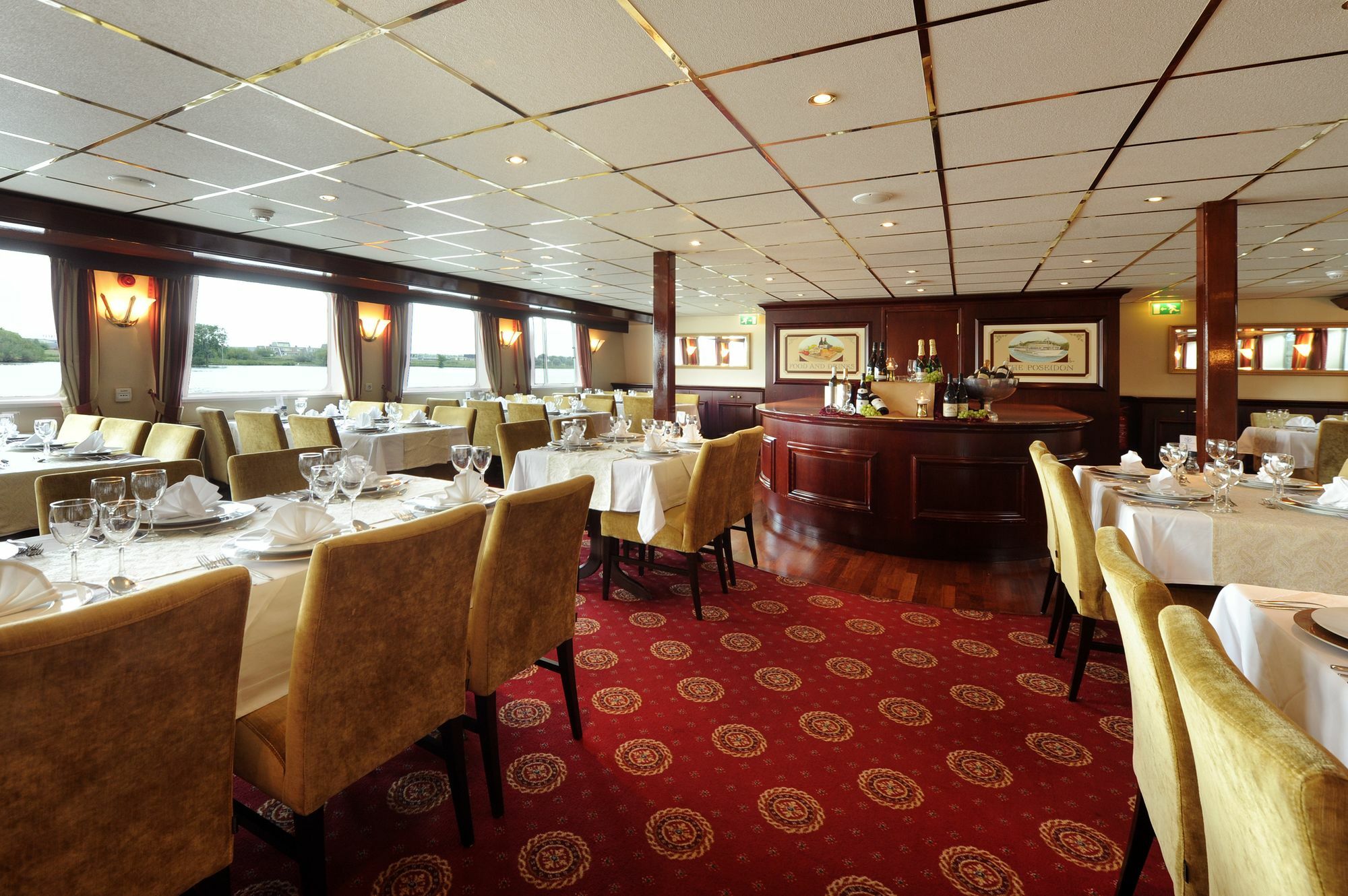 Hotel Crossgates Hotelship 3 Star - Messe - 3*