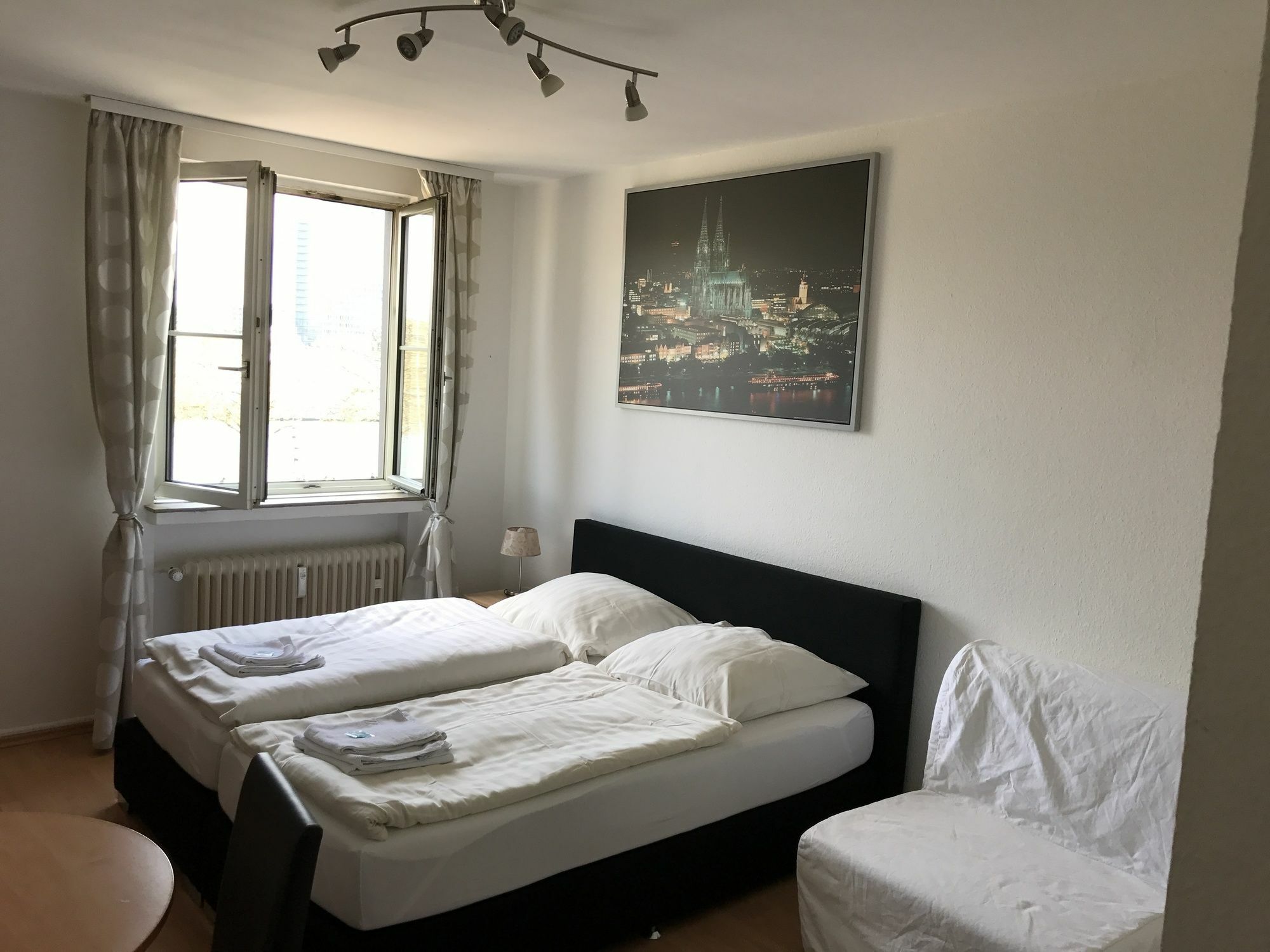 City Apartment *