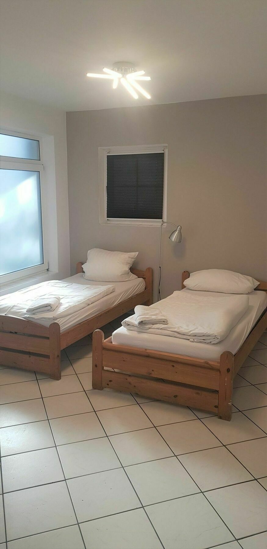 Miamarmaxipartments - Merkenicher Strasse Hotel 3*