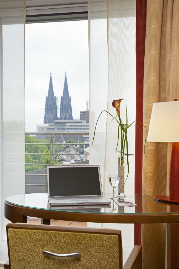 Pullman Köln