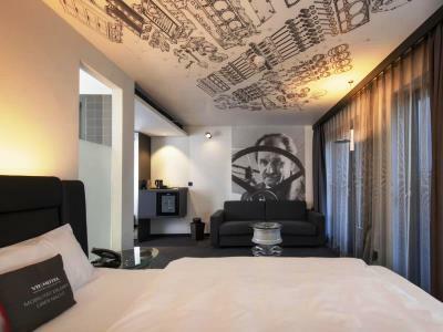 Hotel V8 At Motorworld Cologne