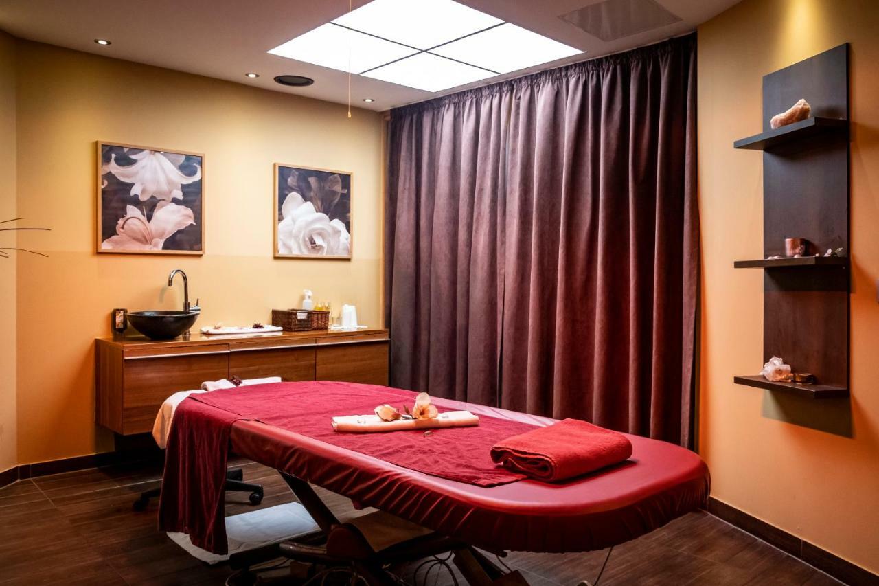 Mauritius & Therme