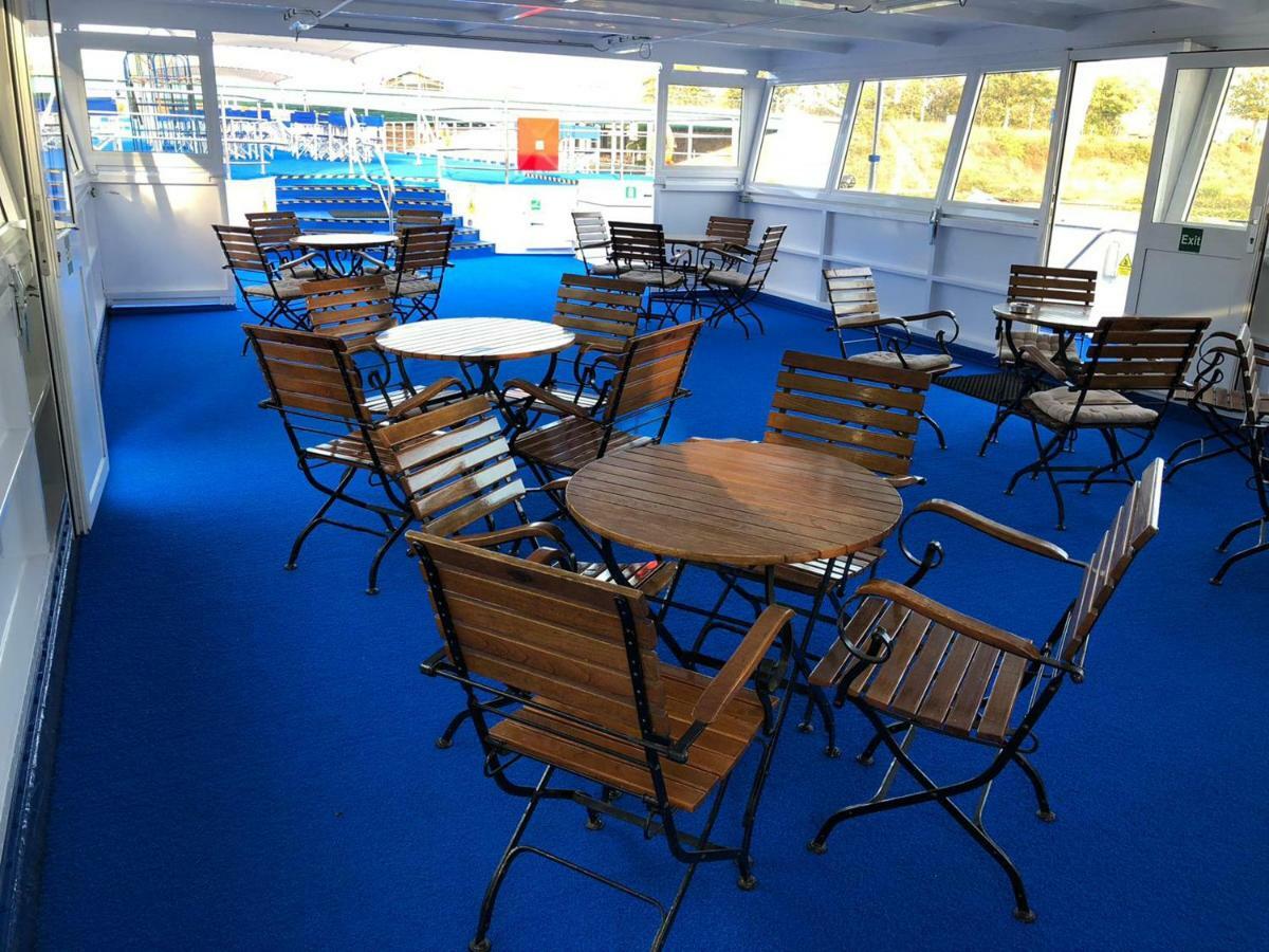 Fairtours Hotelschiff Dutch Melody**** Botel *