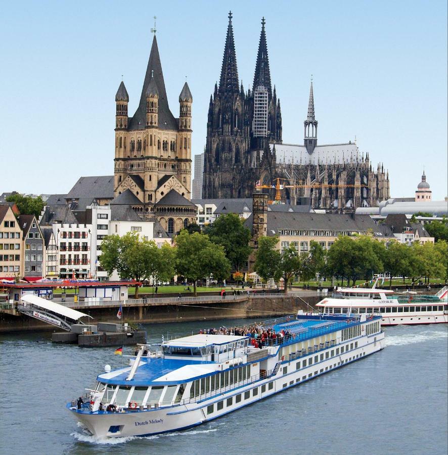 Fairtours Hotelschiff Dutch Melody**** Botel