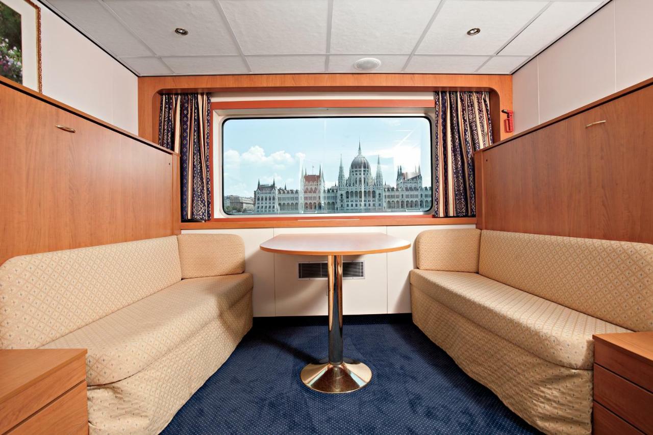 Fairtours Hotelschiff Dutch Melody**** * Cologne