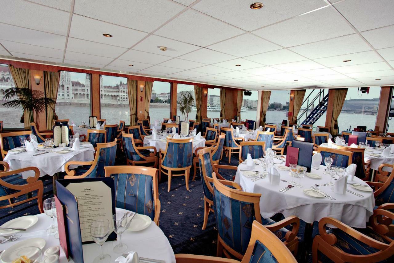 Fairtours Hotelschiff Dutch Melody**** Cologne