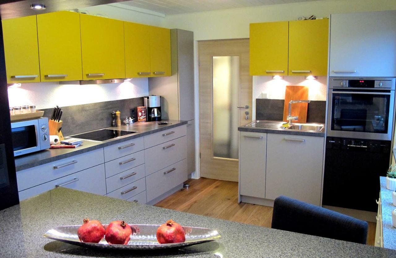Ferienhaus Komfortwohnung City/messe 25 Min *
