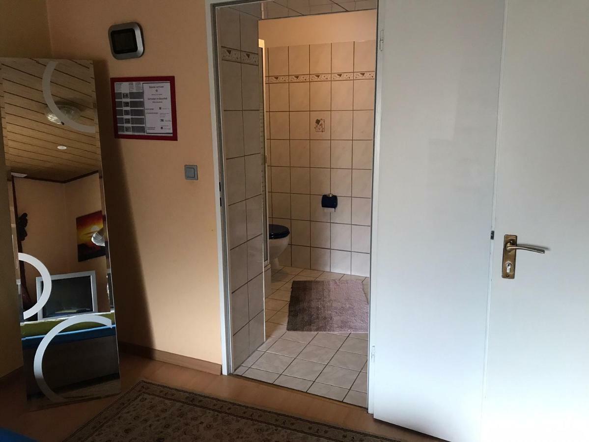 Gunstige - Simple Guest house