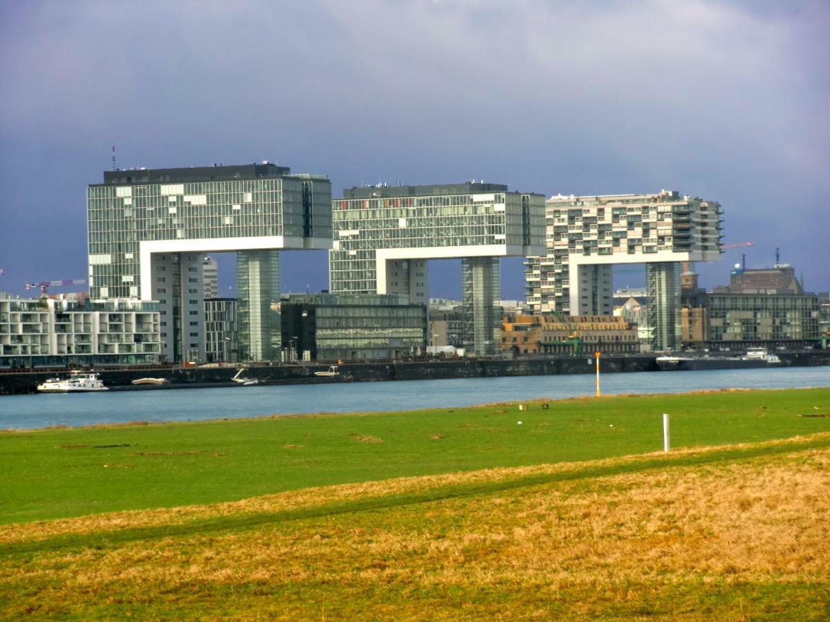 Koeln-poll Apartamento