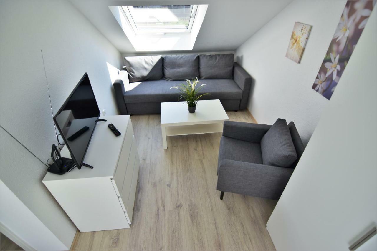 Exclusive Apartment *