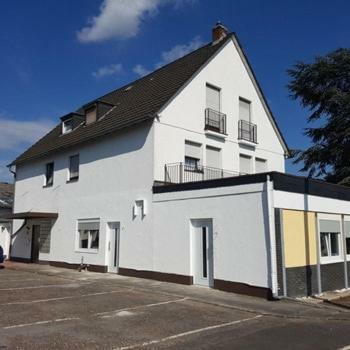 Gastezimmer Zum Neuenhof *