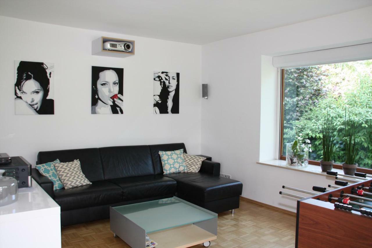 Appartement Komfortwohnung Mit Garten In Ruhiger Lage In Dellbruck