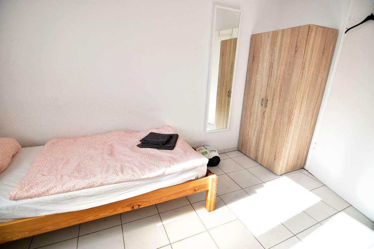 Gremberghoven Apartment *
