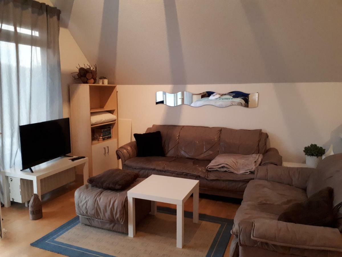 Apartament Limaropa *