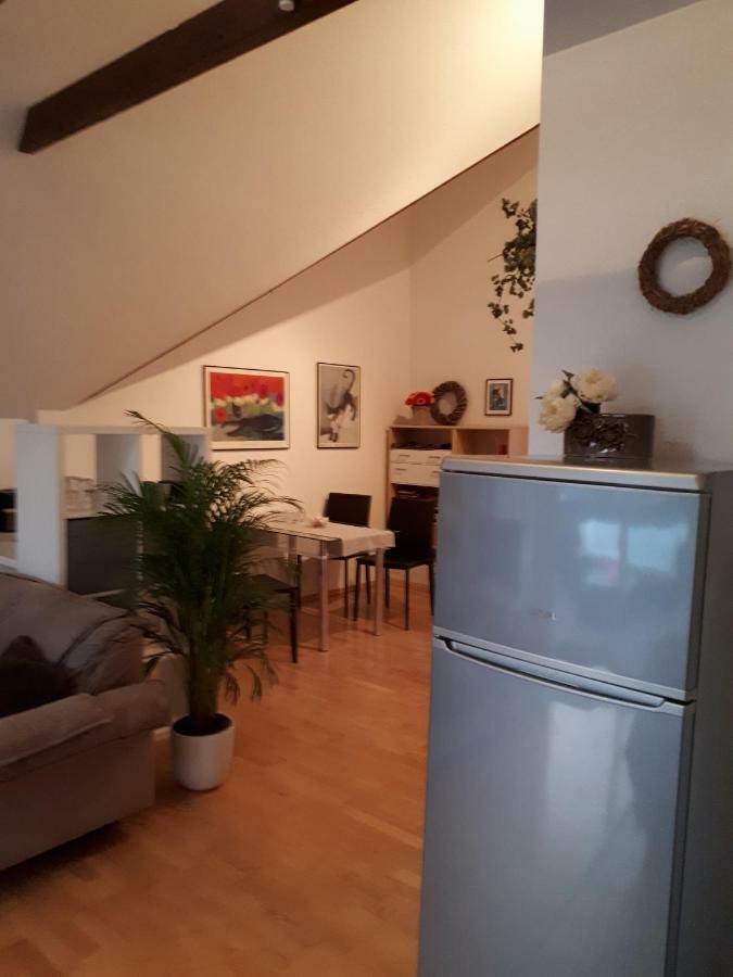 Apartament Limaropa Kolonia