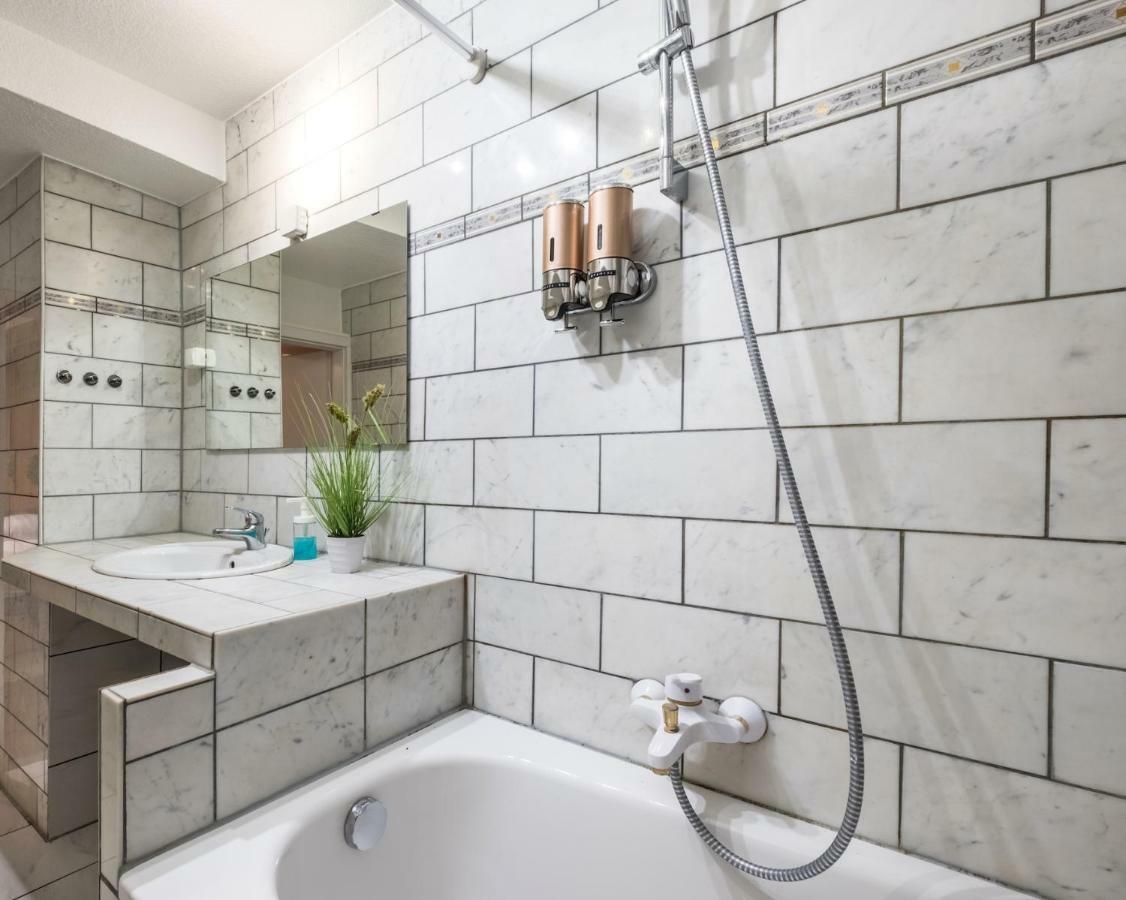 Basement Apartment Cologne