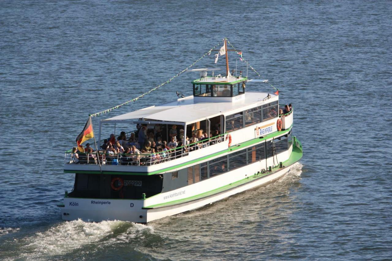 Gunstige - Simple * Cologne