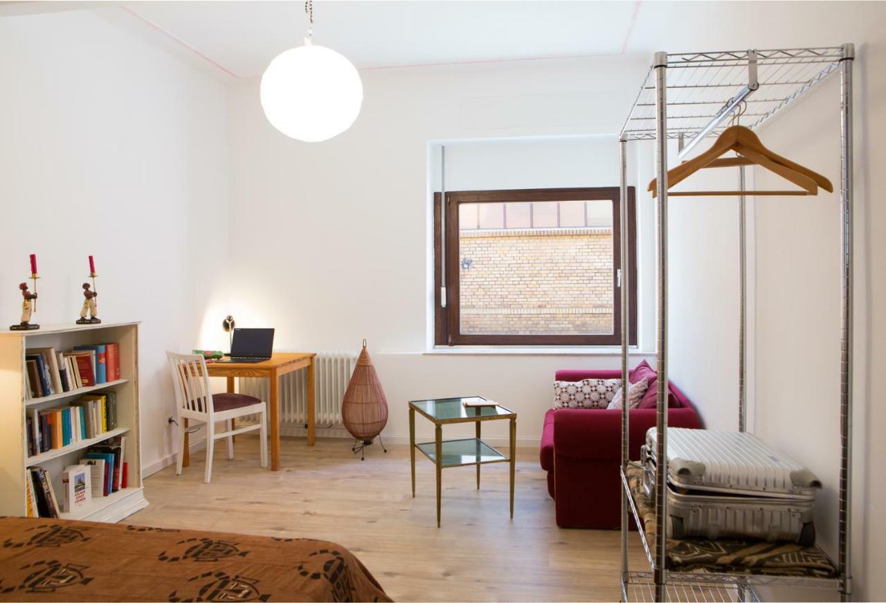 82 Vietorstrasse Apartment