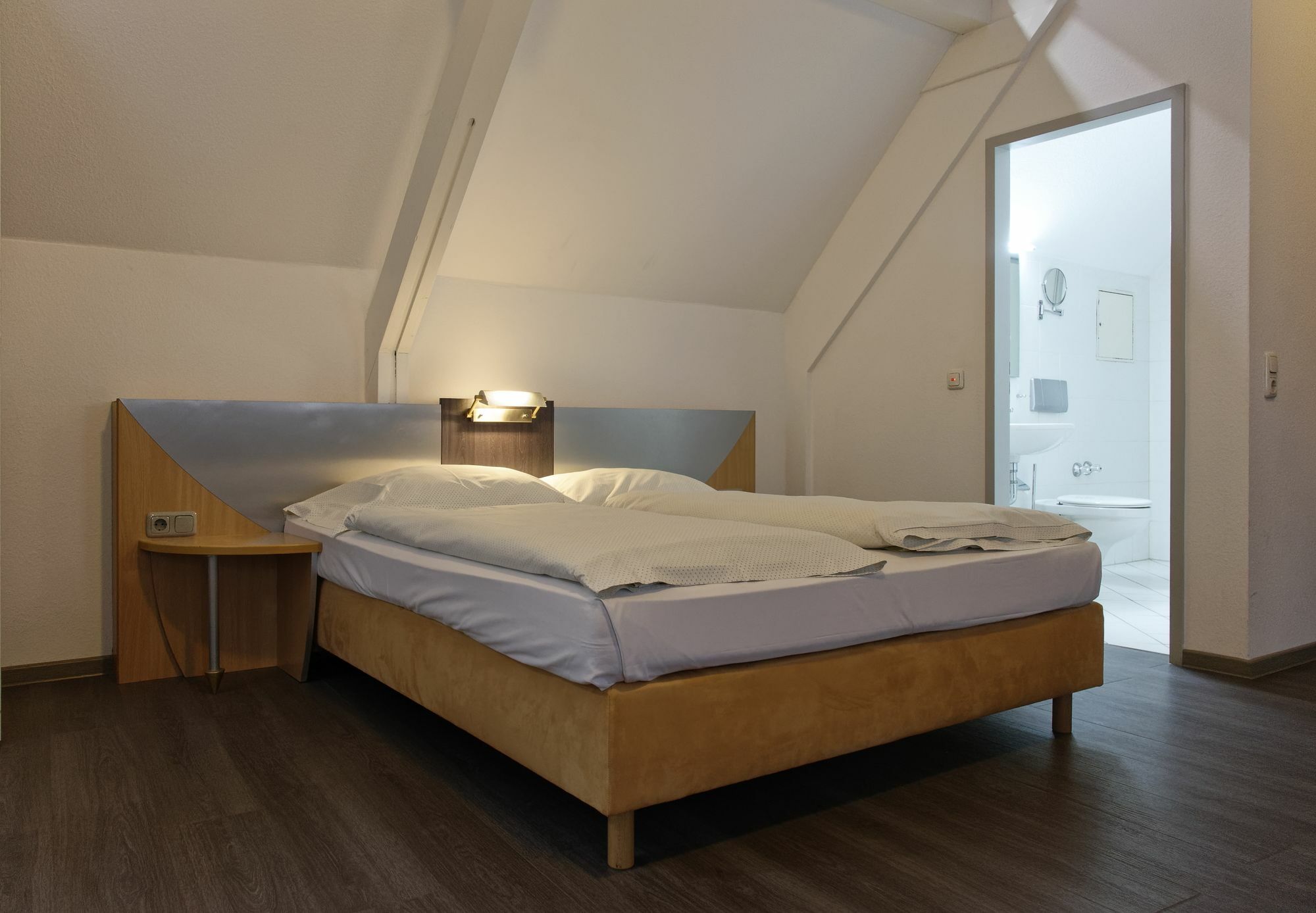 Opera Hotel
